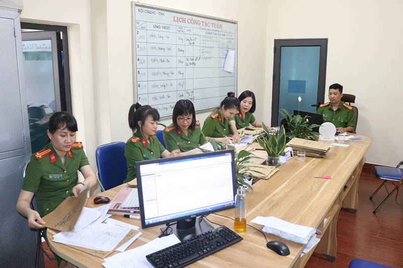 Công an quận Lê Chân: Quyết liệt đẩy nhanh tiến độ thực hiện Dự án Cơ sở dữ liệu quốc gia về dân cư